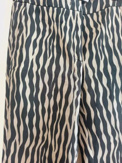 Pantalones estampado animal - miniatura 3