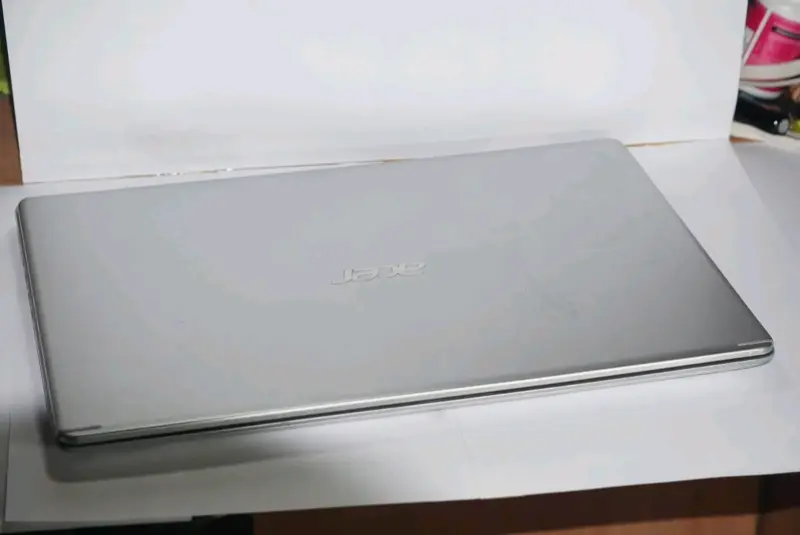 Laptop Acer A515-43 24 GB RAM AMD 3 (CONVERSABLE) - 2