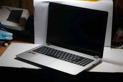 Laptop Acer A515-43 24 GB RAM AMD 3 (CONVERSABLE) - miniatura 3