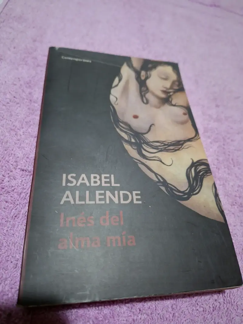 Libro 'Inés del alma mía' - 1