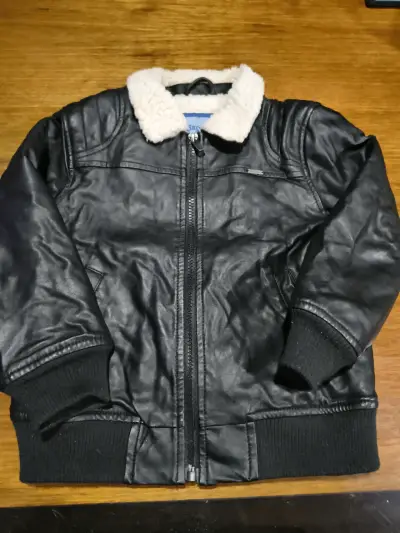 Chaqueta bomber cuero sintético - miniatura 1
