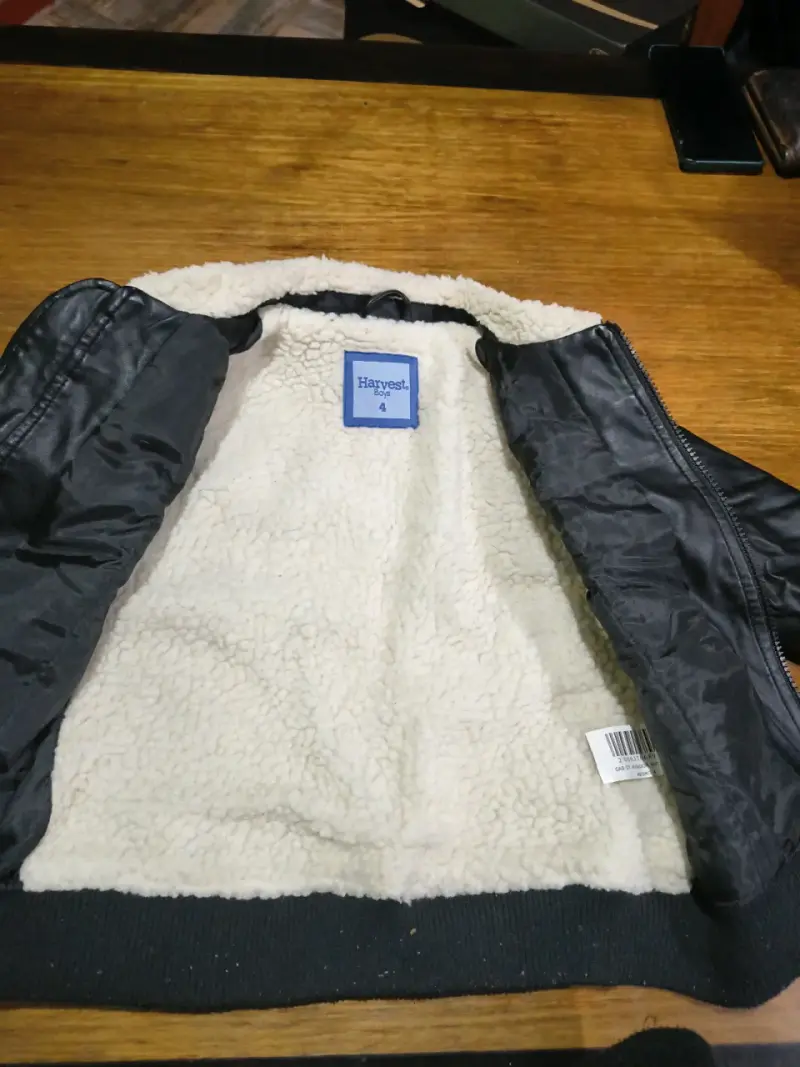 Chaqueta bomber cuero sintético - 2