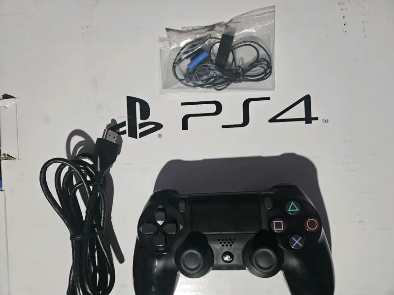 Consola PS4 Sony 1 TB - 4