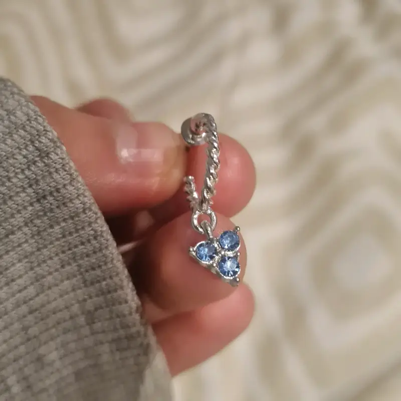 Aros de plata con gemas azules - 1