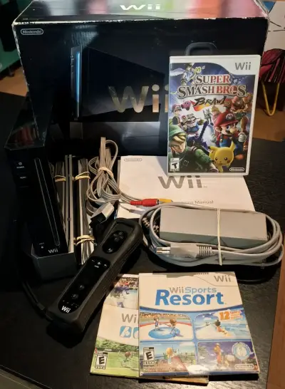 Nintendo Wii RVL 001 con accesorios y 3 juegos - miniatura 5