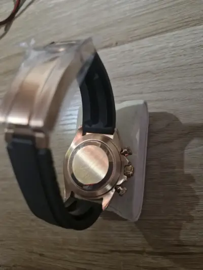 Reloj Seiko mod Daytona cronógrafo negro y dorado - miniatura 3