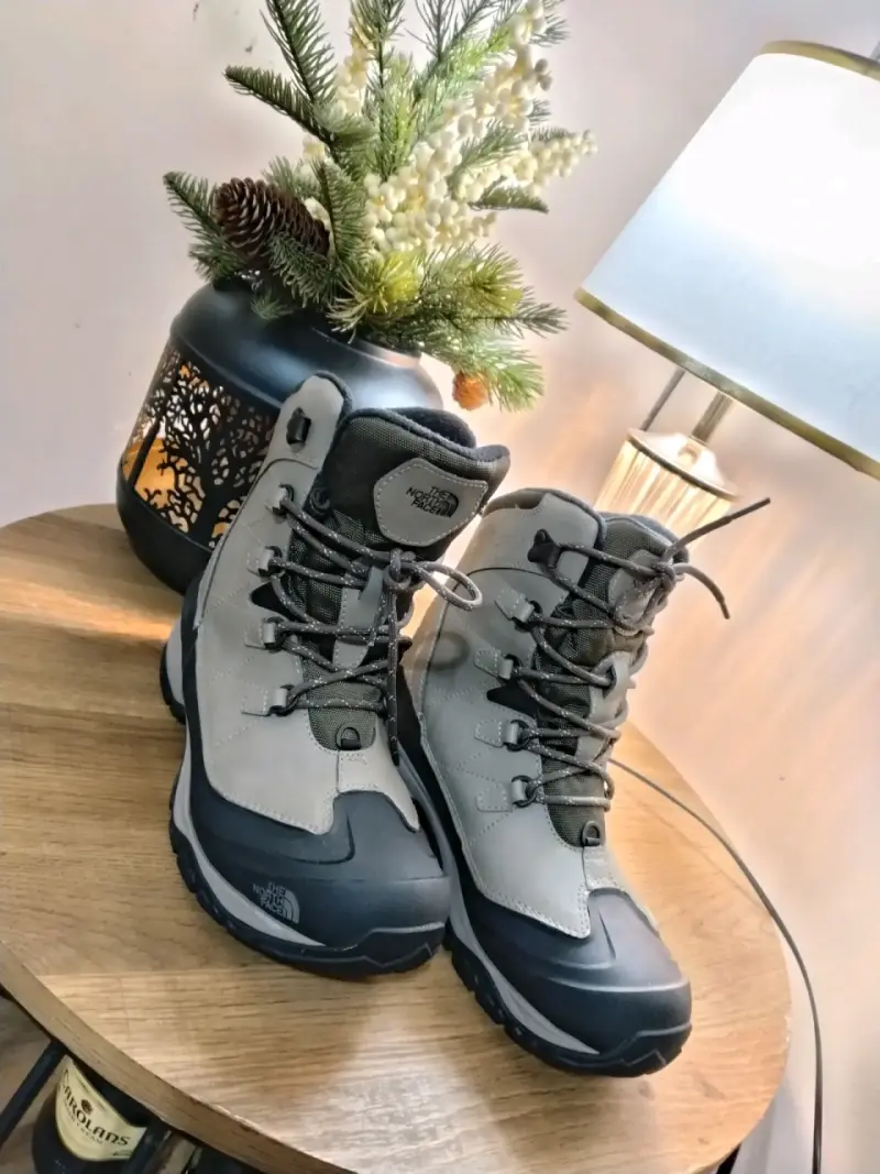 Botas de montaña grises The North Face - 1