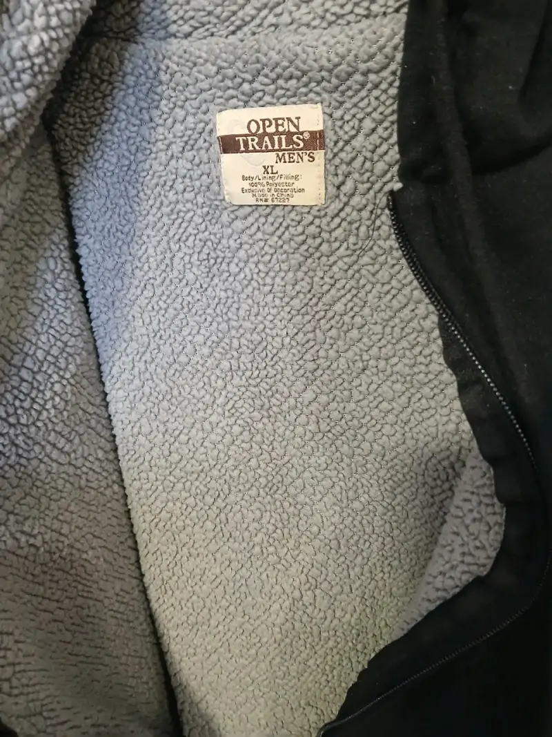 Polerón negro con chiporro XL - 2
