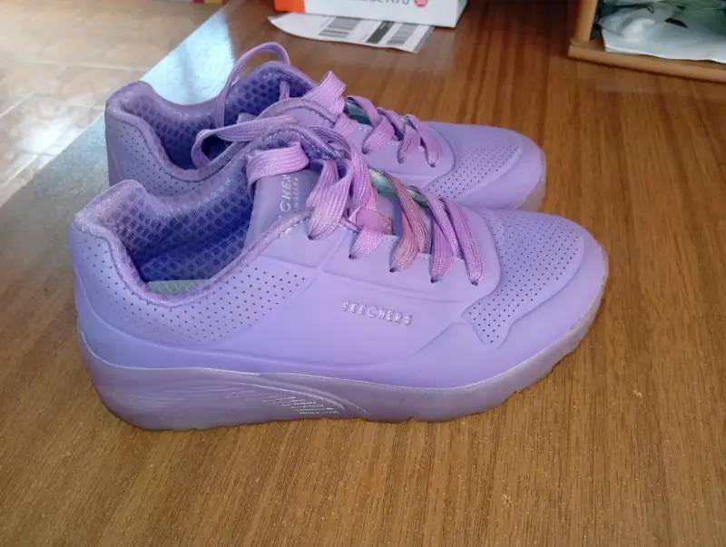 Zapatillas moradas Skechers niñita - 3