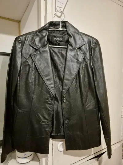 Blazer negro de cuero Venus - miniatura 1
