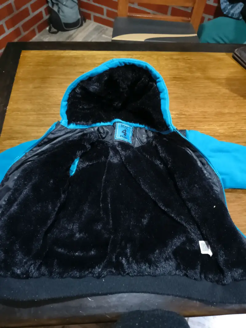 Chaqueta con capucha para niño - 3