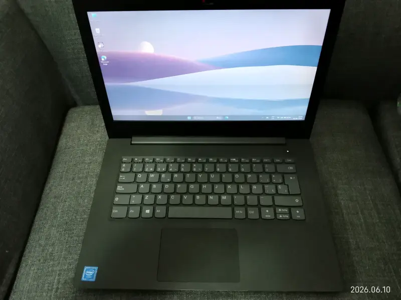Vendo notebook lenovo - 1