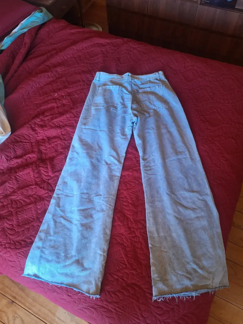 Jeans rectos rotos - 2