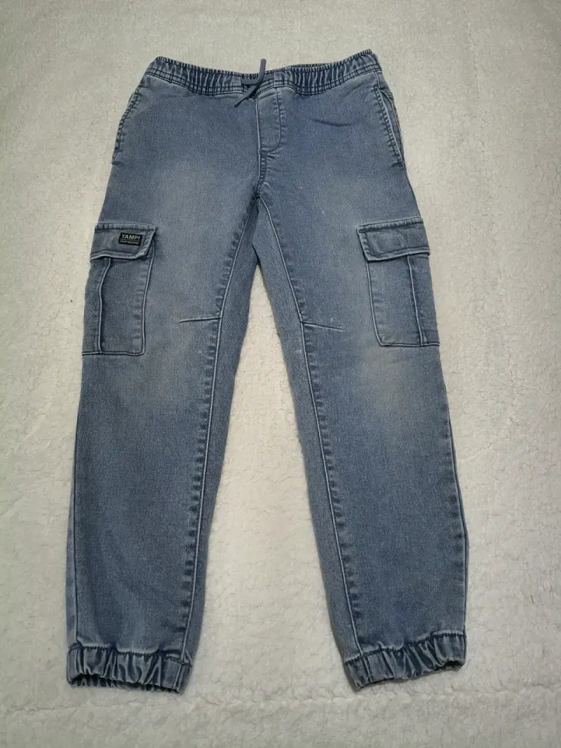 Pantalones cargo azul claro
