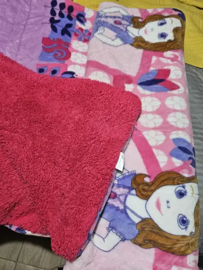 Manta infantil princesa rosa - miniatura 2