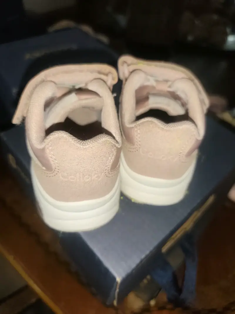 Zapatillas rosadas para bebé - 3