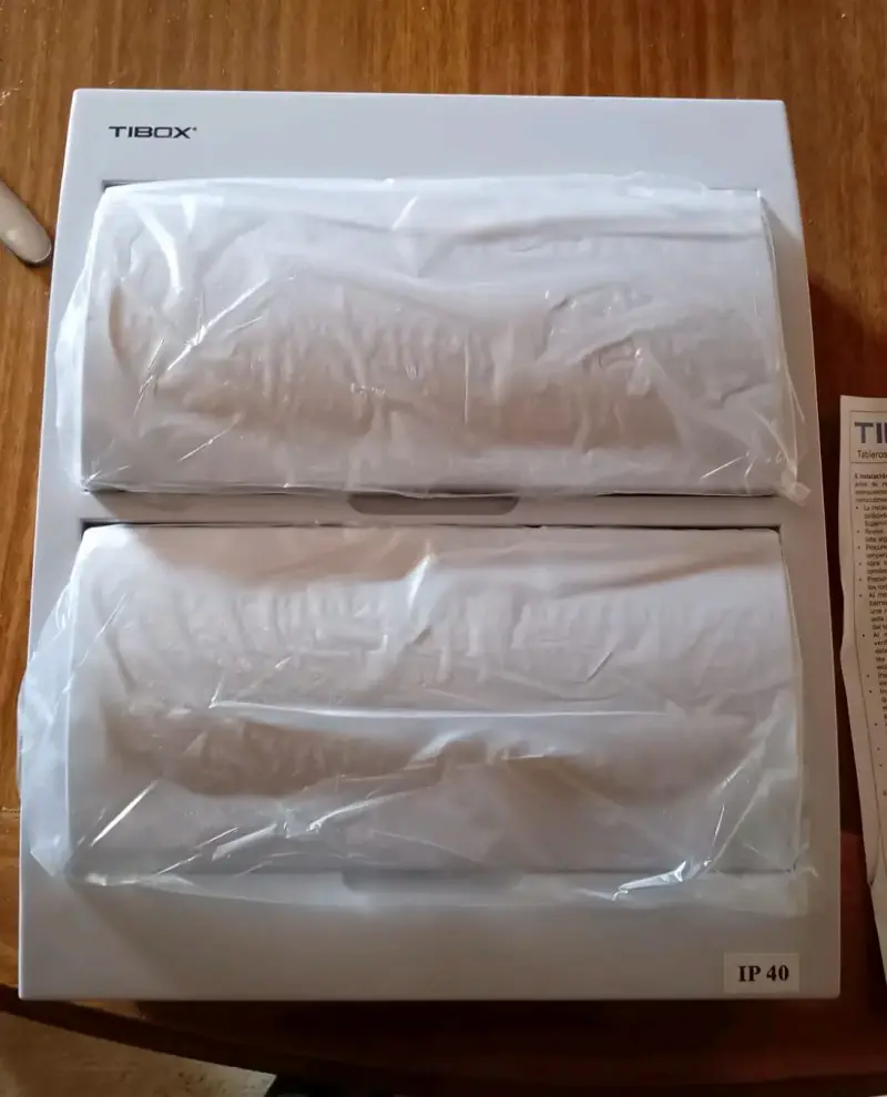 Caja de distribución IP40 - 2