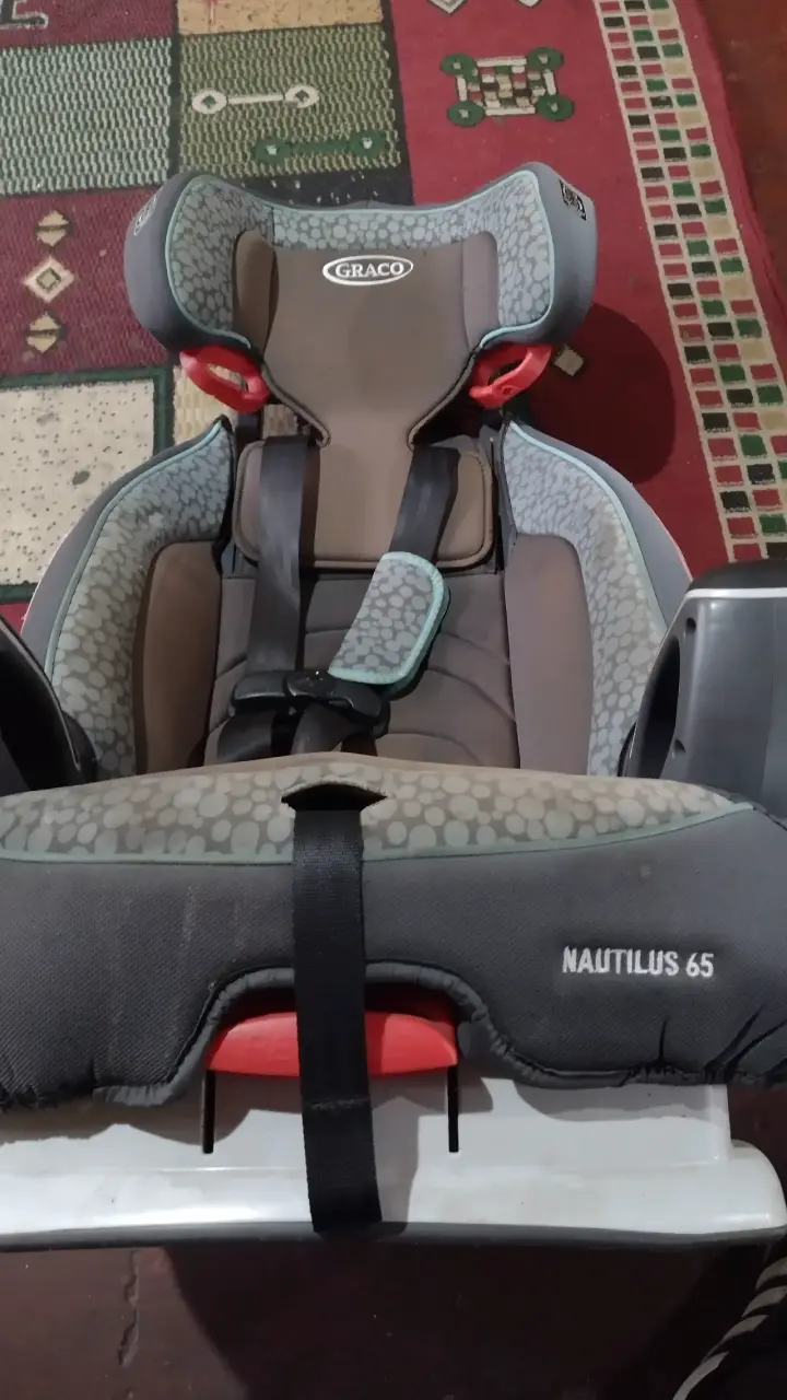 Silla de auto para niño Graco - 4