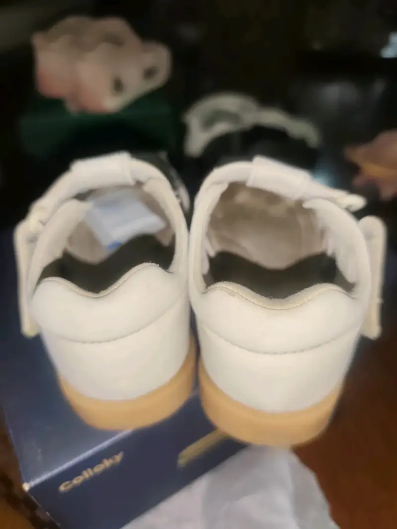 Sandalias blancas con flores para niñas - 2