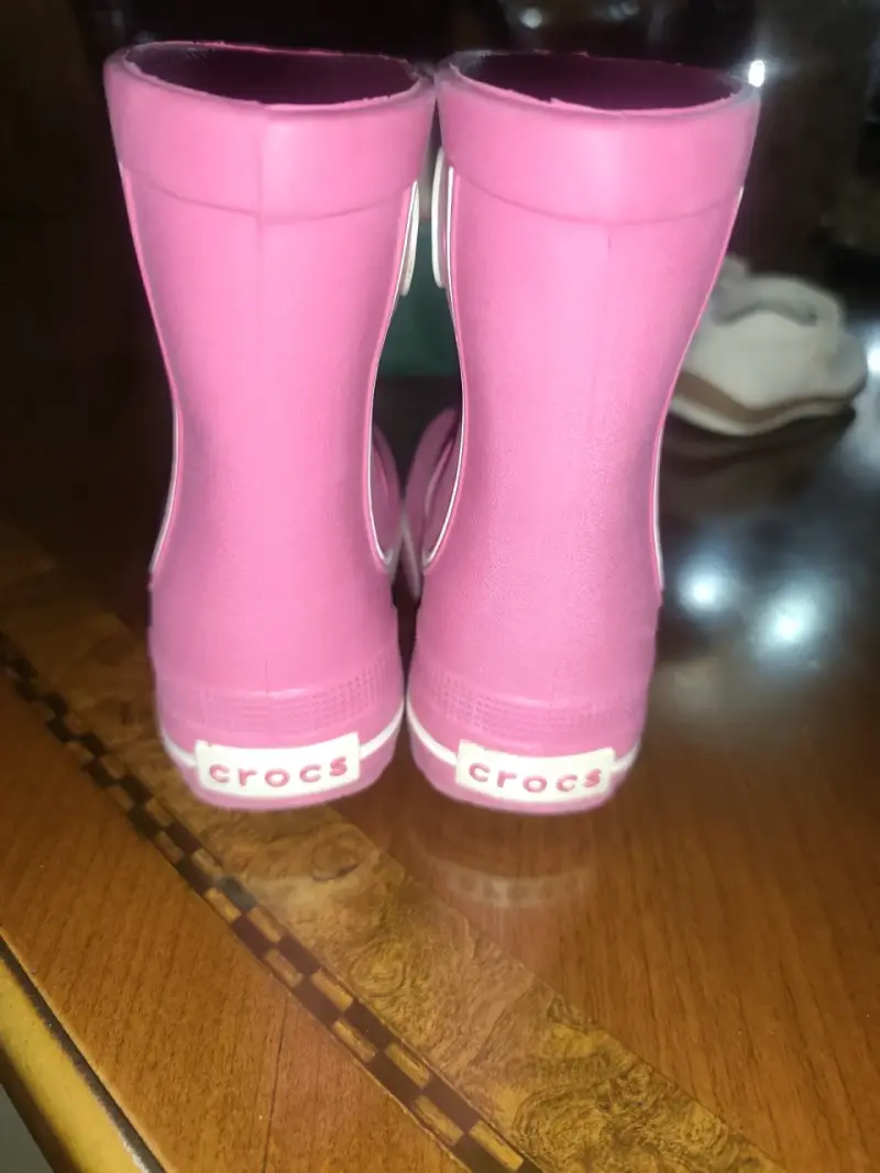 Botas rosadas para lluvia - 2
