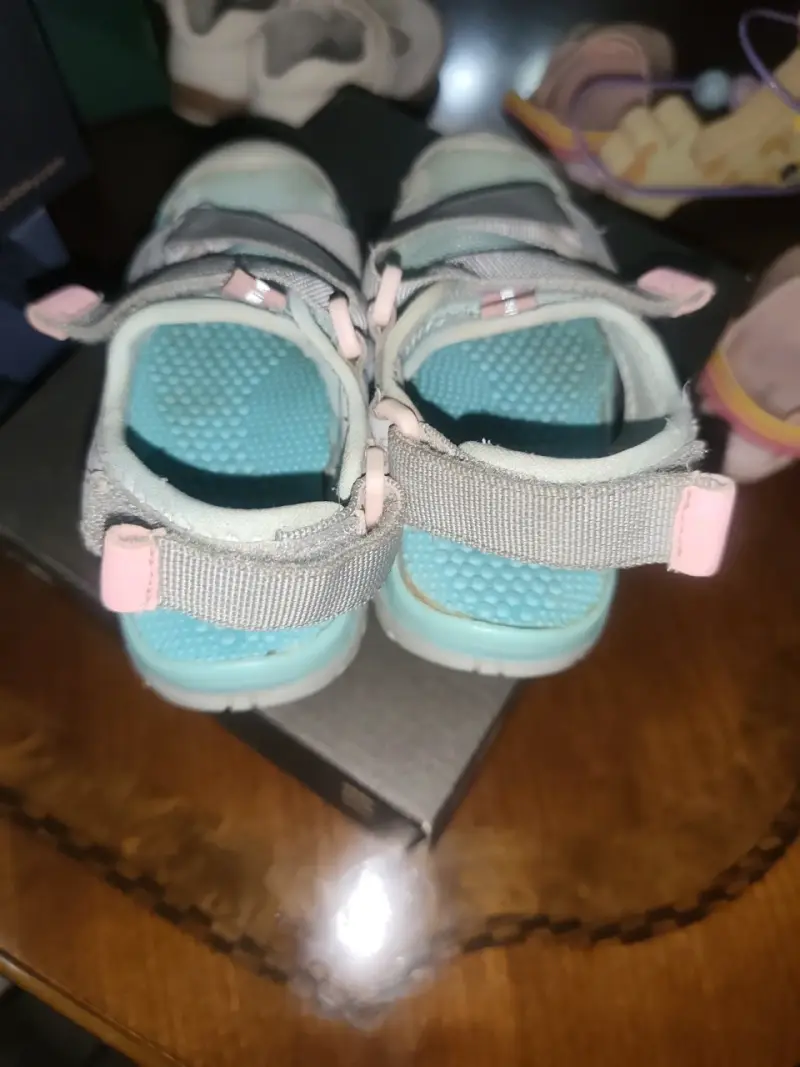Sandalias infantiles celestes - 2