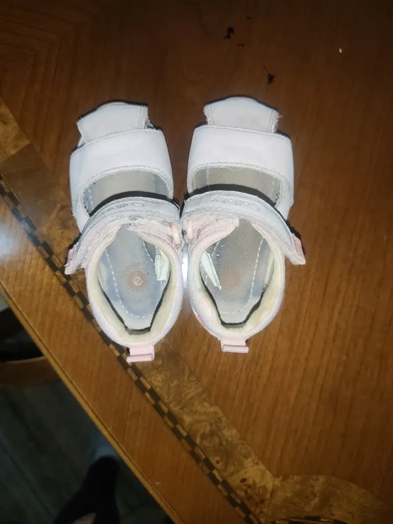 Sandalias rosas para bebé Colloky - 3