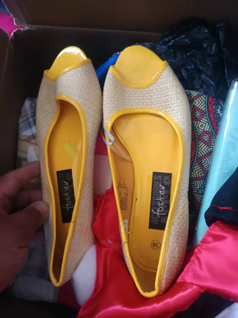 Chalas amarillas de mujer casual Foster talla 38 - 1