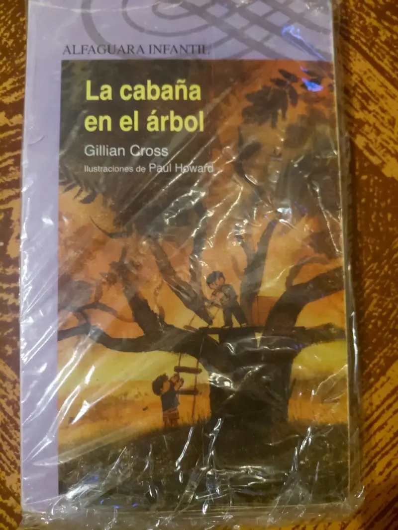 Libro 'La cabaña en el árbol'