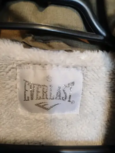 Chaqueta verde con mangas de cuero - miniatura 2