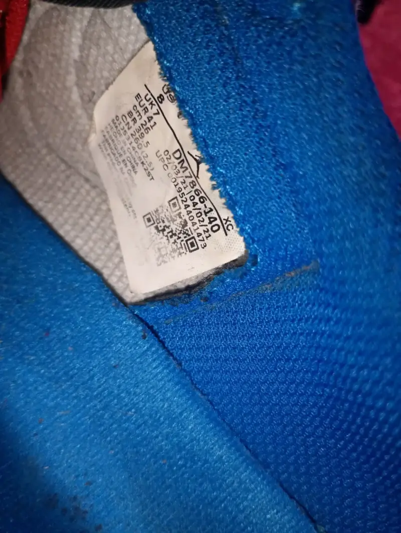 Jordan 1 Low OG SP Fragment x Travis Scott - 10