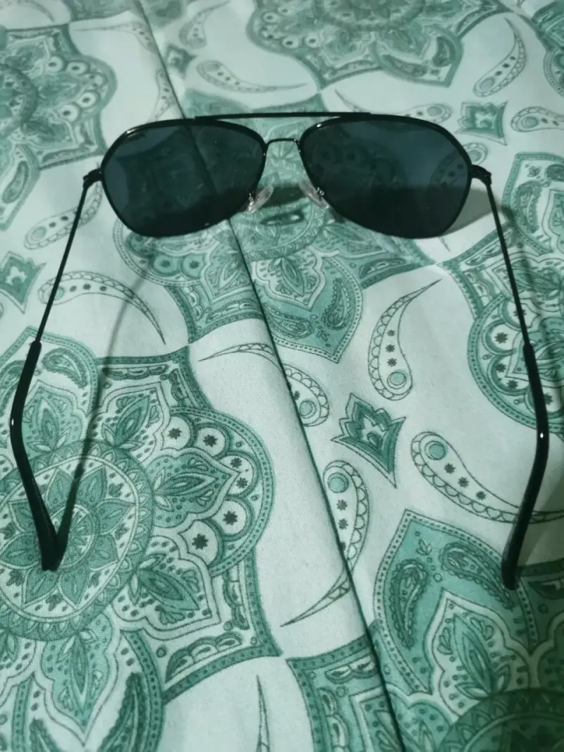 Lentes de sol aviador negros - 2