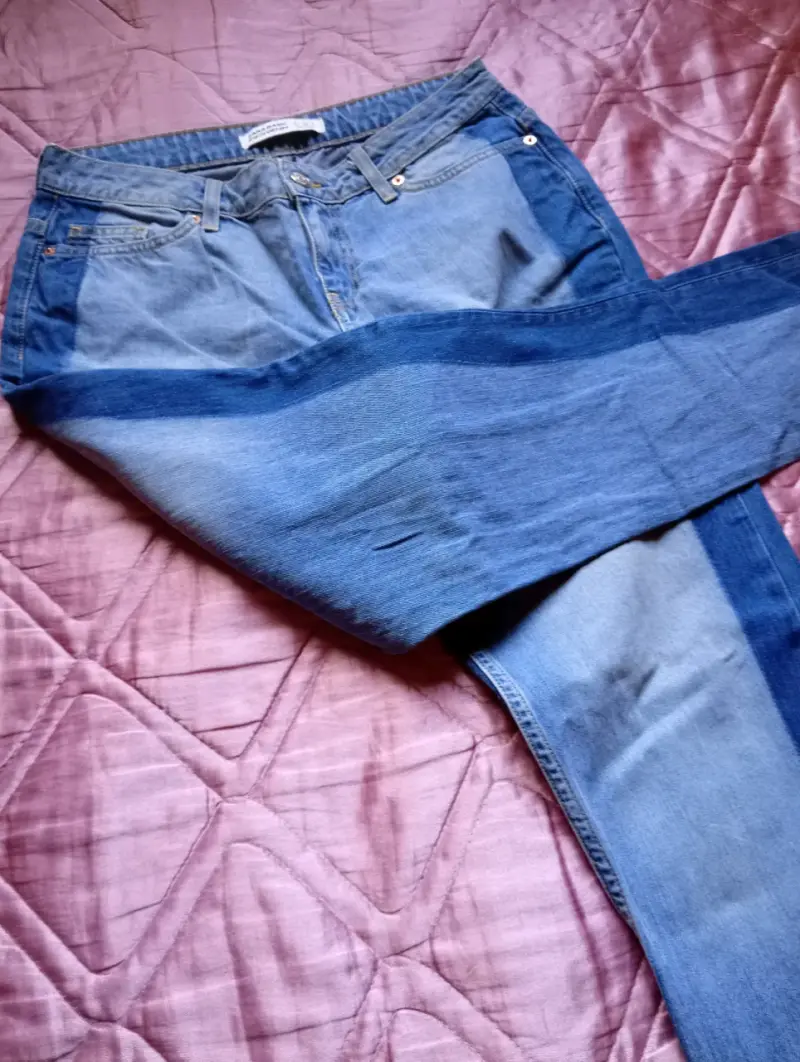 Jeans bordados azules - 2