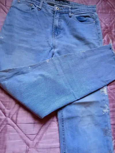 Jeans bordados azules - miniatura 3