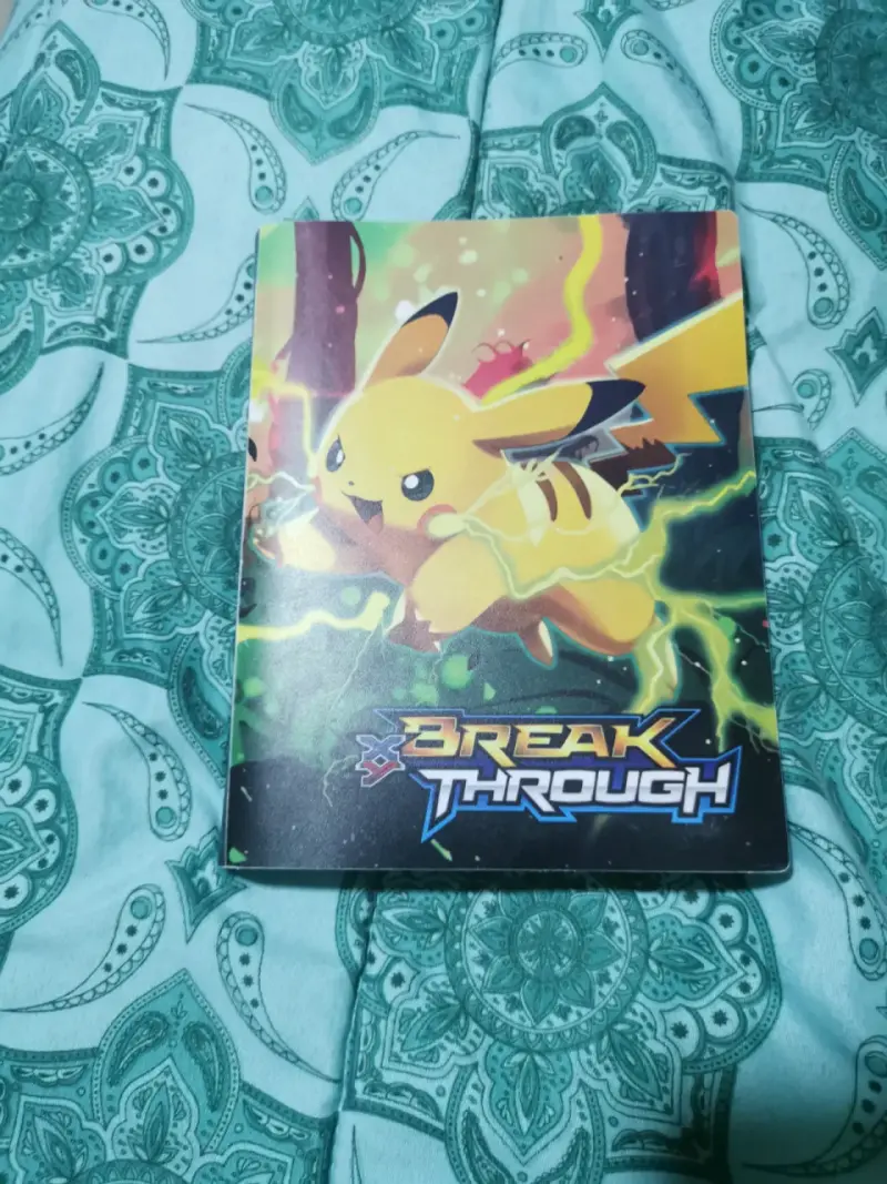 Álbum Pokémon Breakthrough - 1