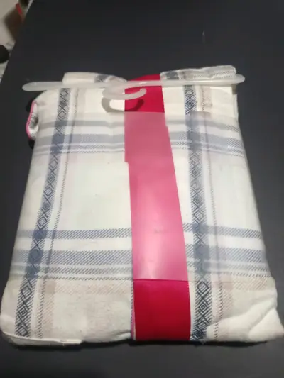 Pijama de franela 2 piezas talla 16 - miniatura 3