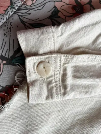 Chaqueta corta beige - miniatura 3