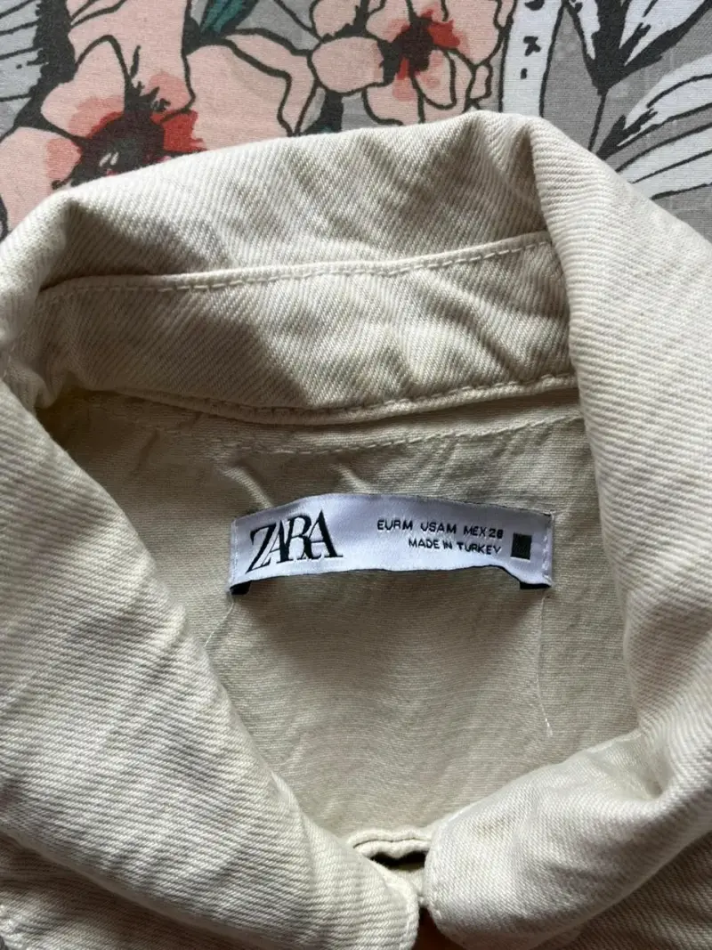 Chaqueta corta beige - 4