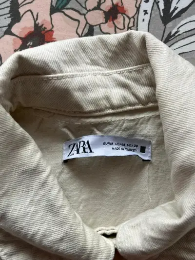 Chaqueta corta beige - miniatura 4
