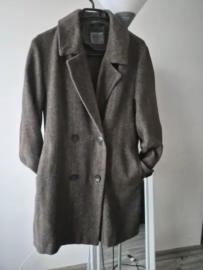 Abrigo marrón largo - miniatura 3