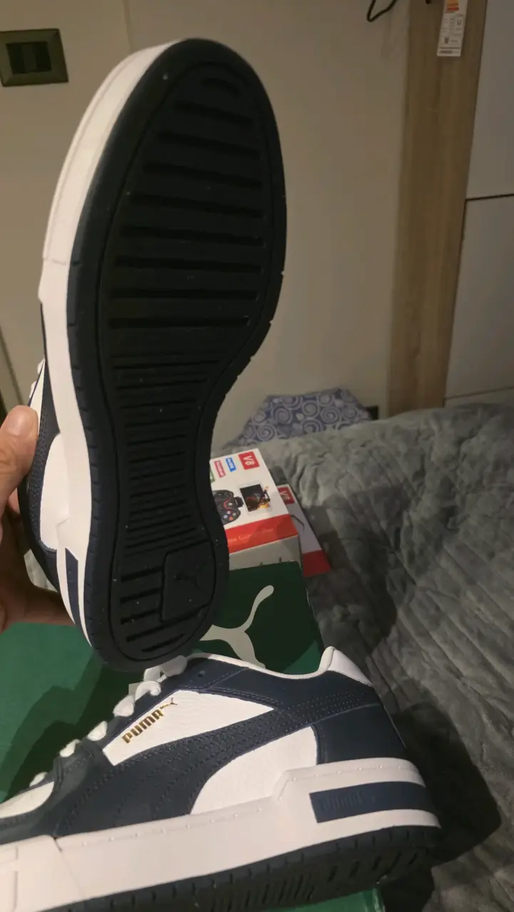 Zapatillas deportivas Puma blancas - 3