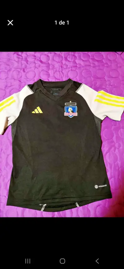 Pantalon y camiseta de colo colo - miniatura 2