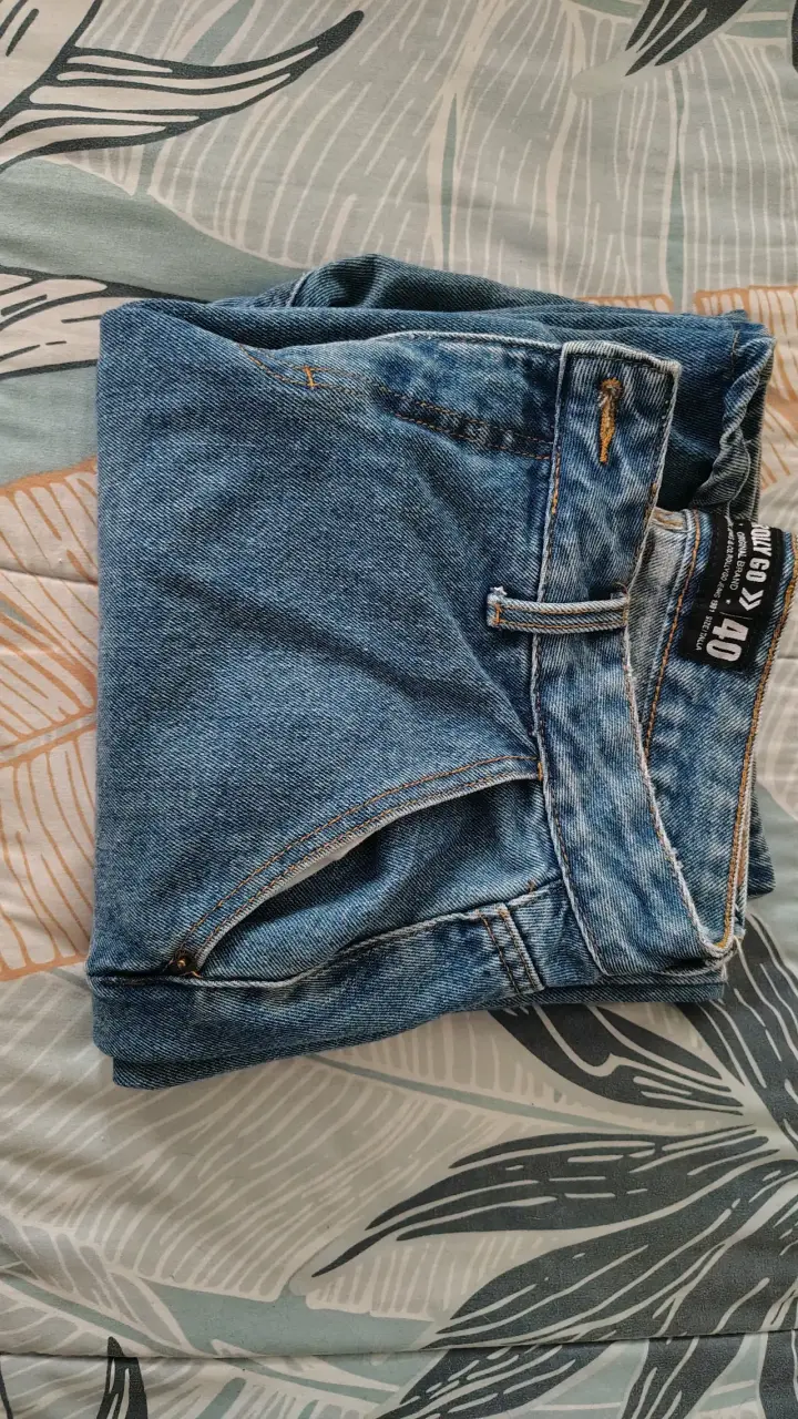 Jeans azules casuales - 1