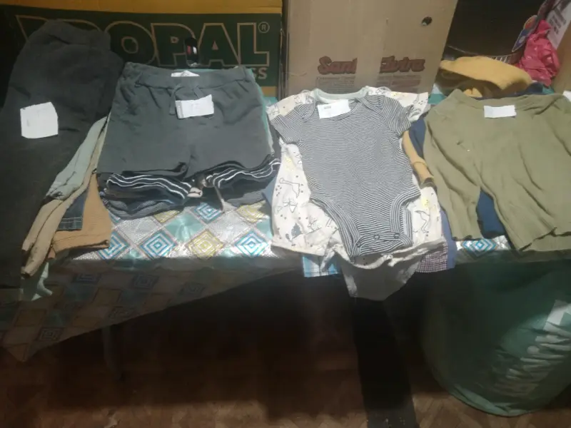 Lote de ropa de bebe 80 prendas - 2