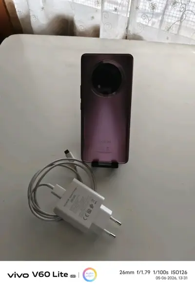 Vendo Honor magic 7 Lite! - miniatura 1