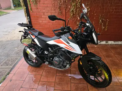 Ktm390adv  2021 km 27mil y corriendo - miniatura 1