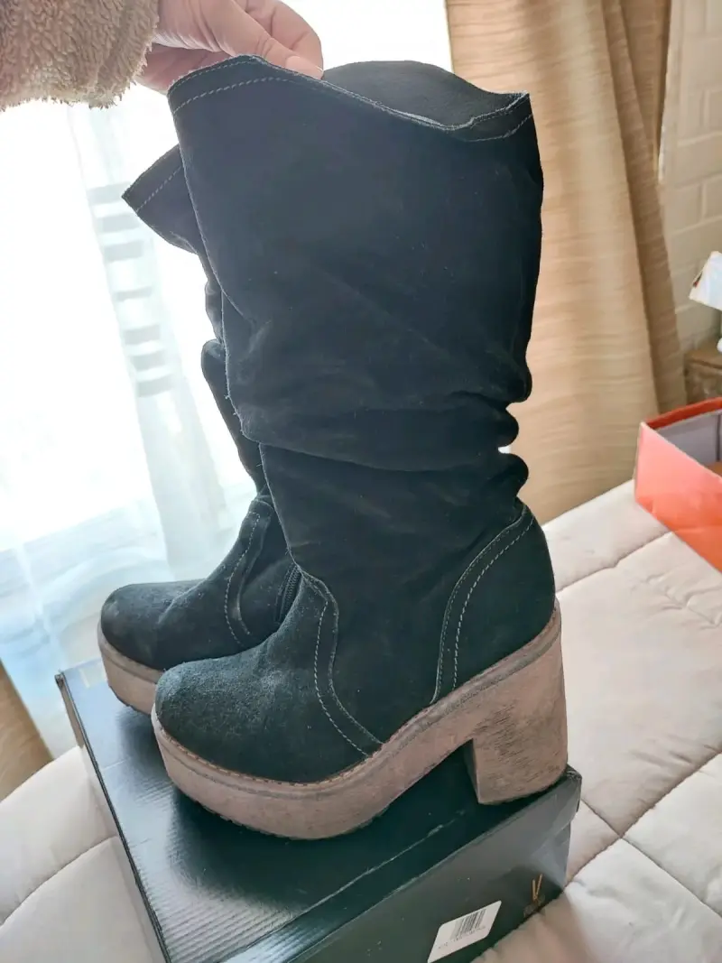 Botas negras de Reno