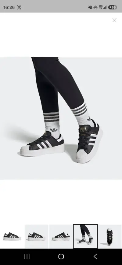 Zapatillas negras de marca - miniatura 5