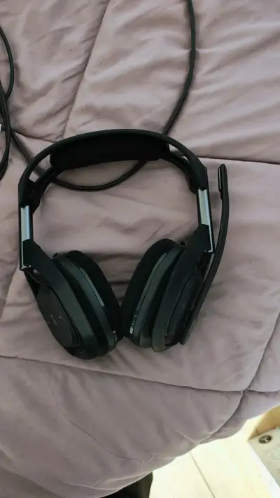 Audífonos Astro A50 inalámbricos - miniatura 3