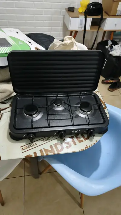 Cocina a gas portátil 3 quemadores - miniatura 1