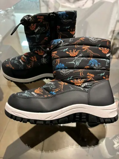 Botas negras con dinosaurios estampados - miniatura 1
